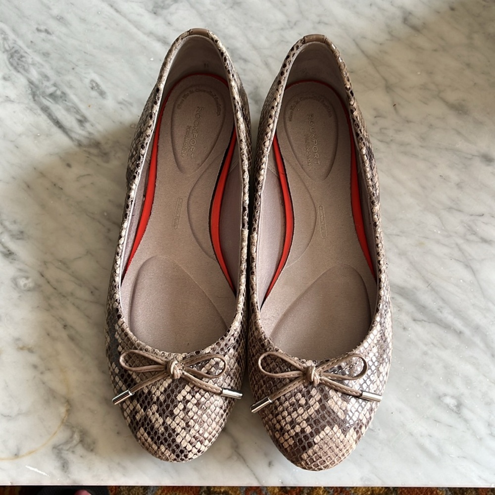Rockport Total Motion Adelyn Snakeskin print leather ballet flats 8.5 med